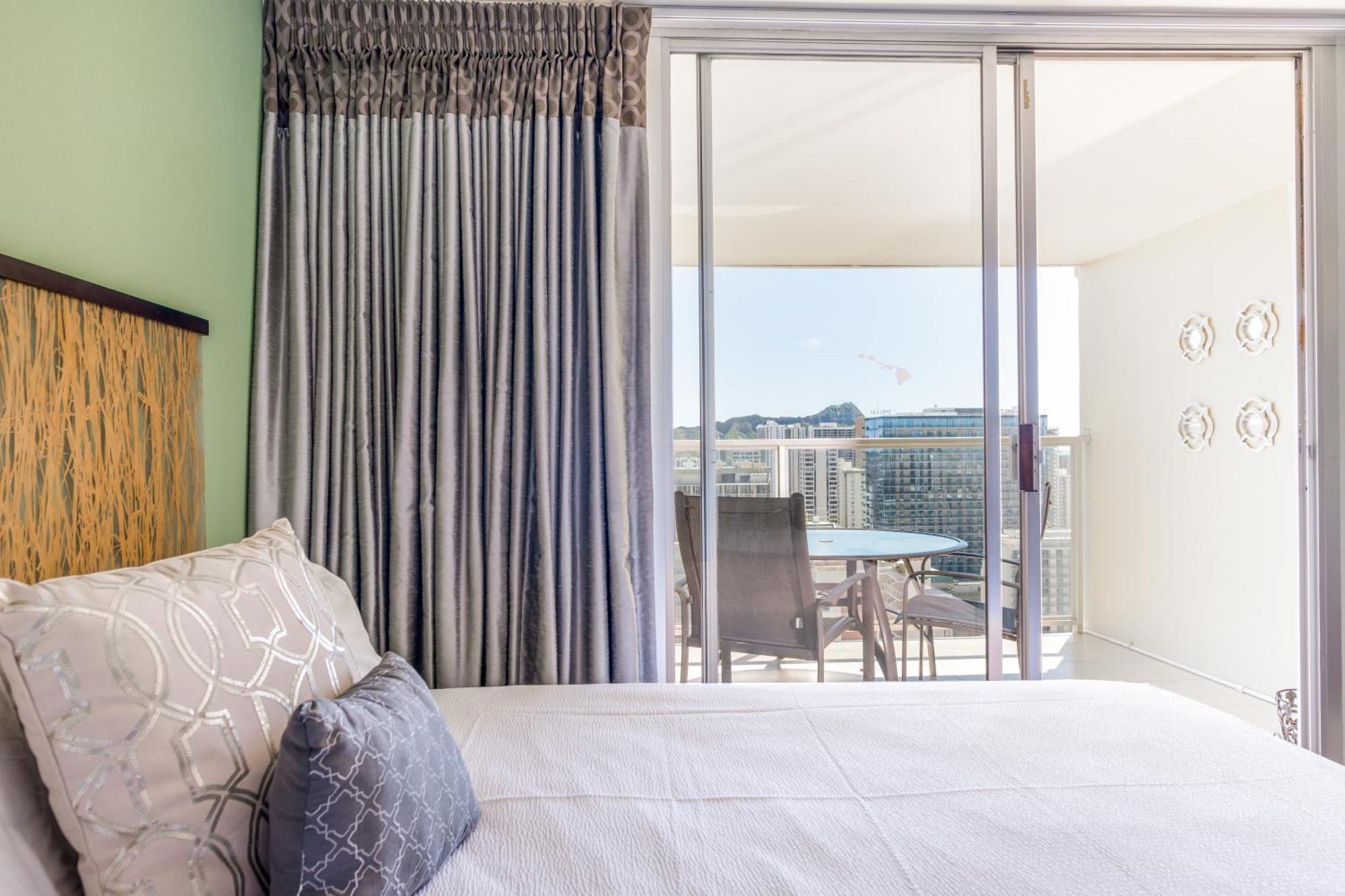 Island Colony Suites Honolulu Bilik gambar