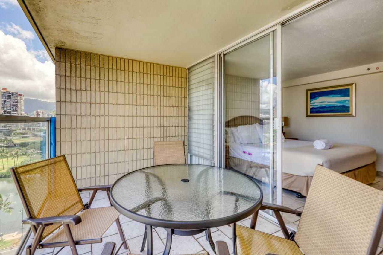 Island Colony Suites Honolulu Bilik gambar